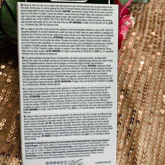 NEW KISS GLOW IN THE DARK HALLOWEEN NAILS - Picture 3 of 4